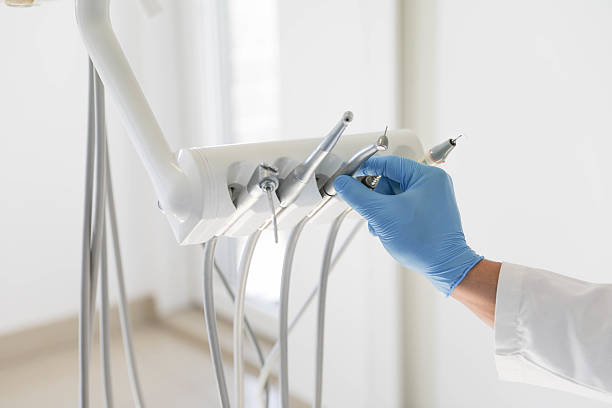 24/7 Emergency Dental Implants experts in Manito, IL